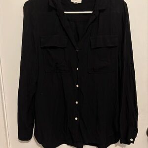 GAP Black Button-Front Long Sleeve Blouse